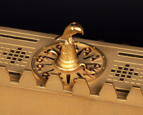 Caravan Clock - Miki Eleta